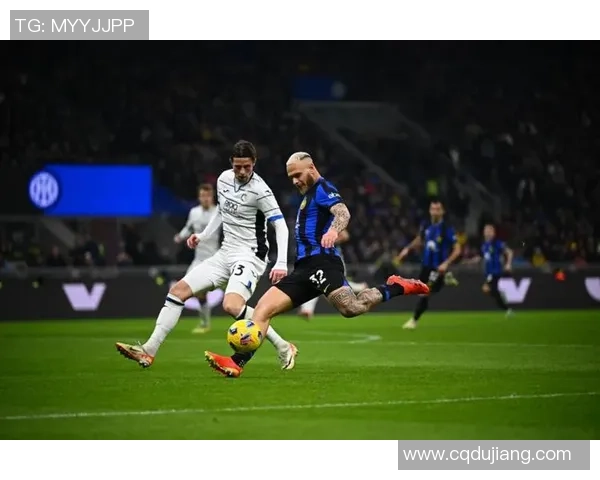 国米状态火热豪取六连胜攻防兼备打进十四球仅丢两球展冠军风采